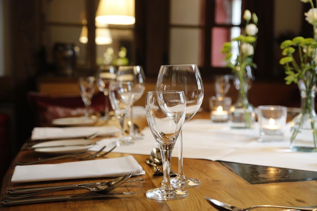 Weinhaus Henninger Hotel Kallstadt Bagian luar foto