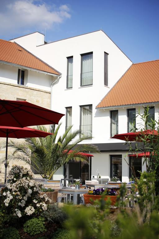 Weinhaus Henninger Hotel Kallstadt Bagian luar foto